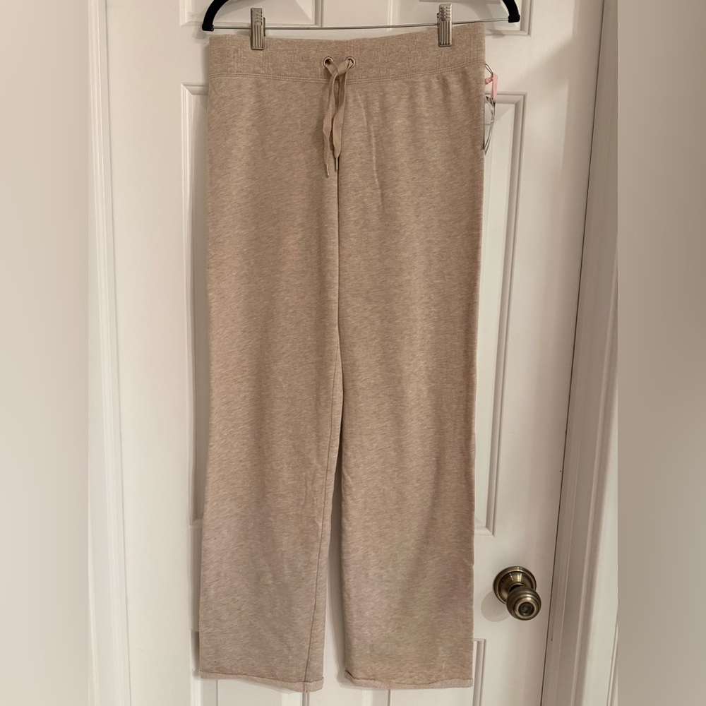 Victoria’s Secret Supermodel Essentials oatmeal fleece lined wide pants XS